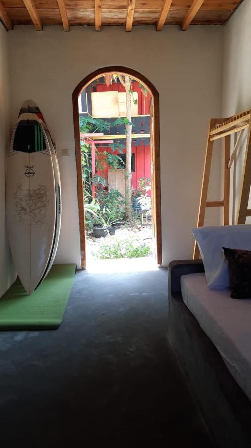 Rumah Nalu Surf Camp Krui Exterior photo